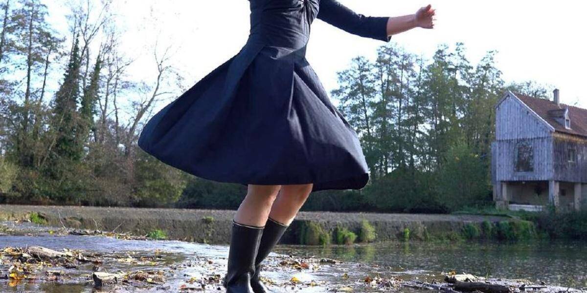 Spectacle Gnothi Seauton sur le quai de la Brèche à Sainte-Foy-la-Grande