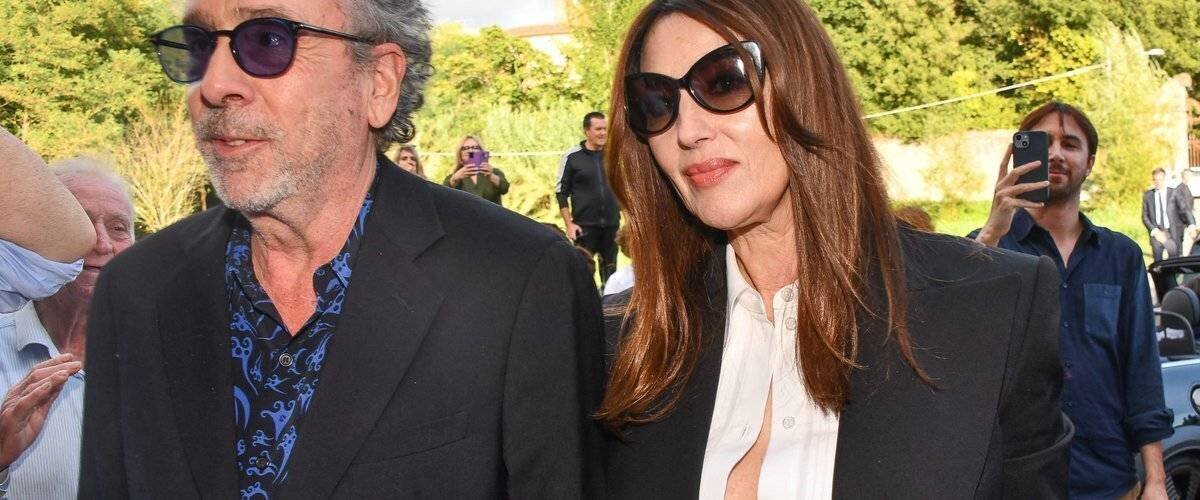 Monica Bellucci et Tim Burton lors d’un événement