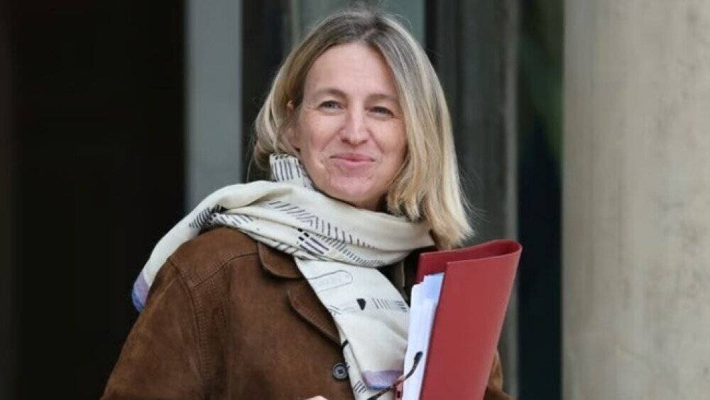 Astrid Panosyan-Bouvet lors d’une intervention