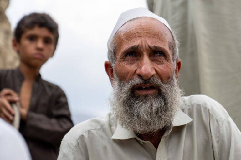 Sadat Khan, 58 ans, dans le village de Barabat, province de Kunar