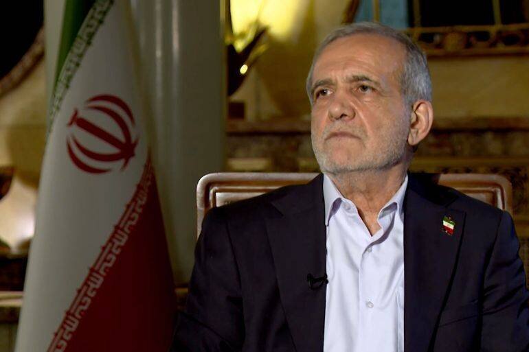 Masoud Pezeshkian lors d'un entretien avec Al Jazeera