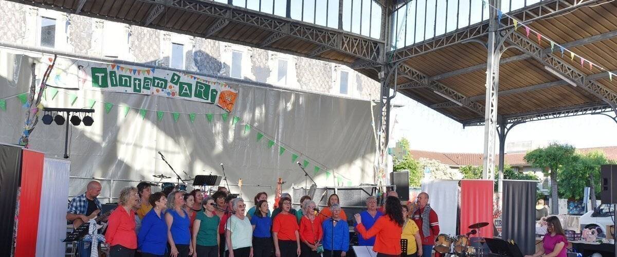 Élèves et professeurs lors d’un concert à Rabastens