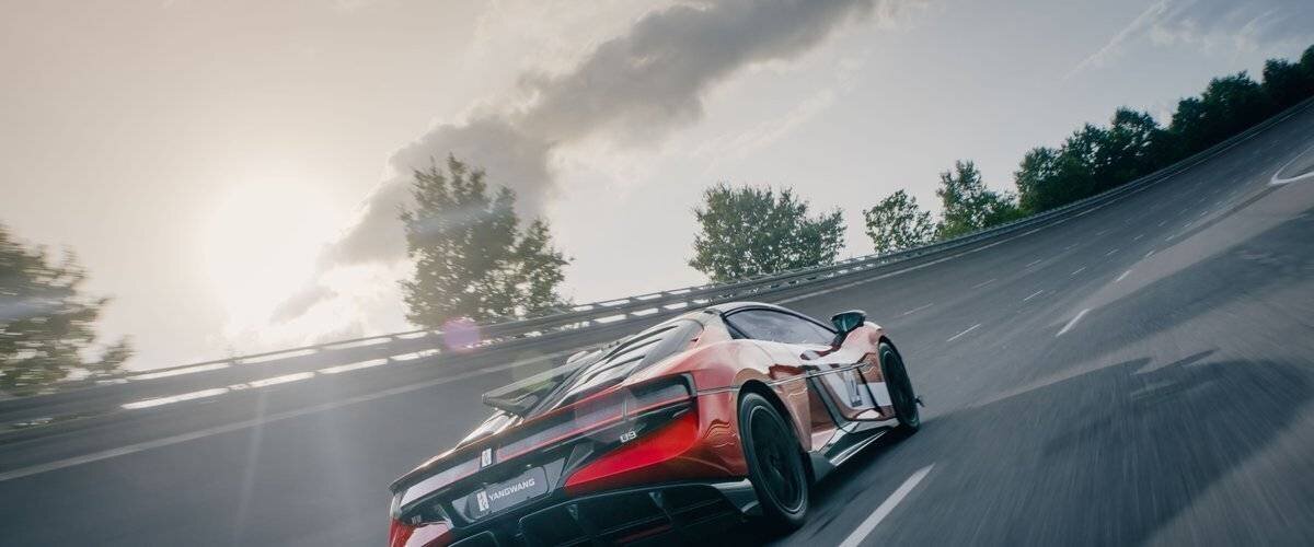 Yangwang U9 Xtreme sur circuit