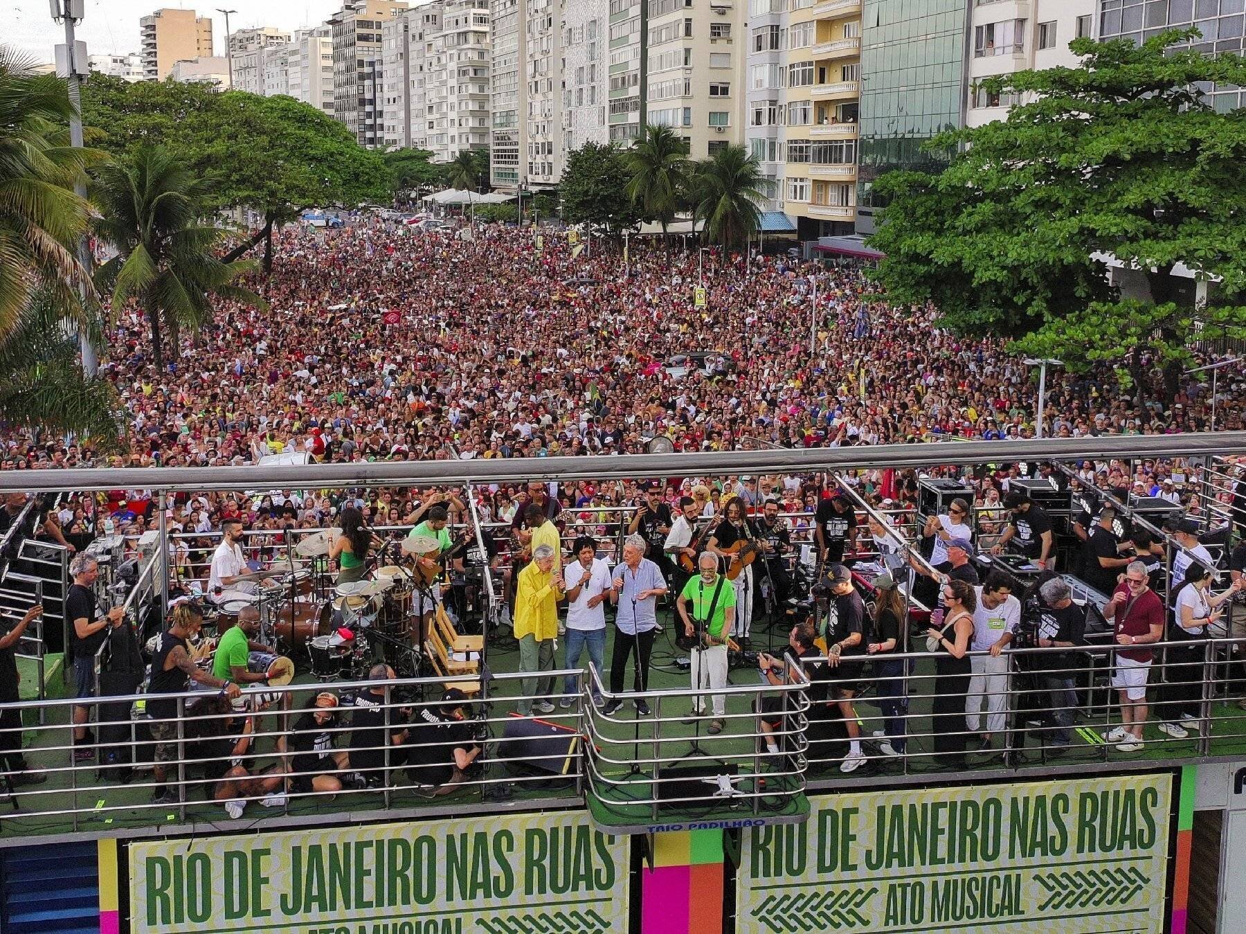 Manifestation à Rio de Janeiro contre l'immunité parlementaire
