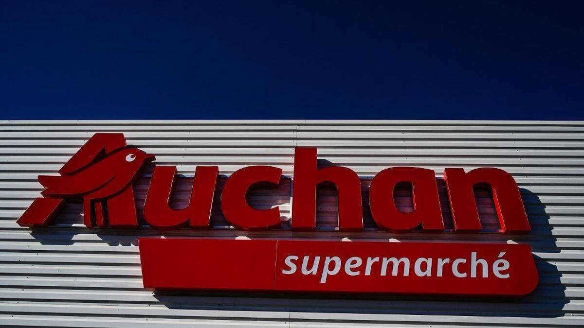 Vue d un centre Auchan en activité