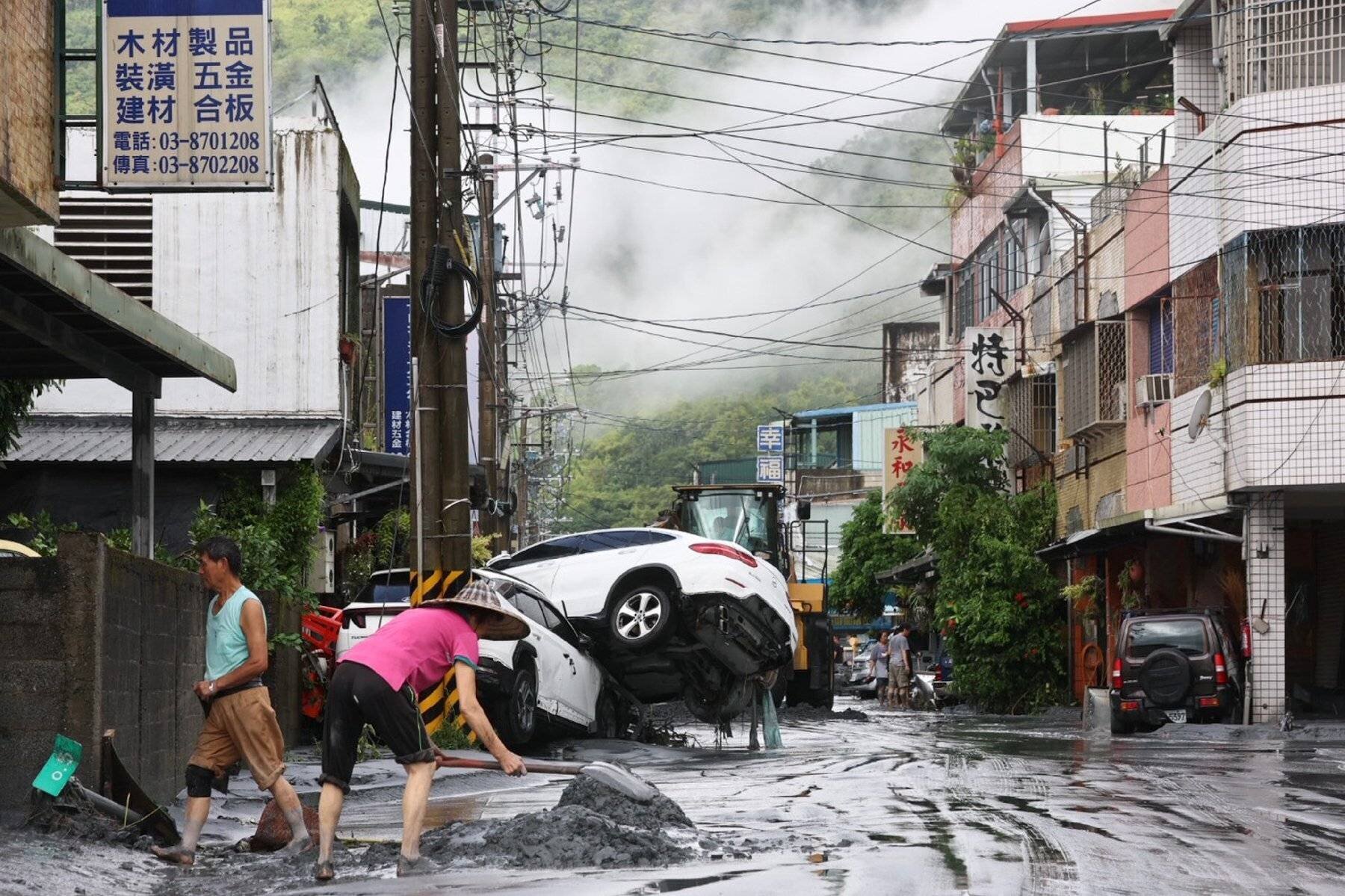 Vue des inondations liées à la rupture d’une digue à Taïwan