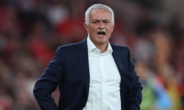 Jose Mourinho lors de sa présentation à Benfica