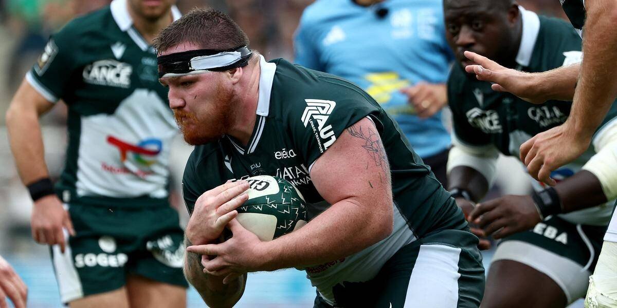 Photo du match Section Paloise contre Lyon au Stade du Hameau