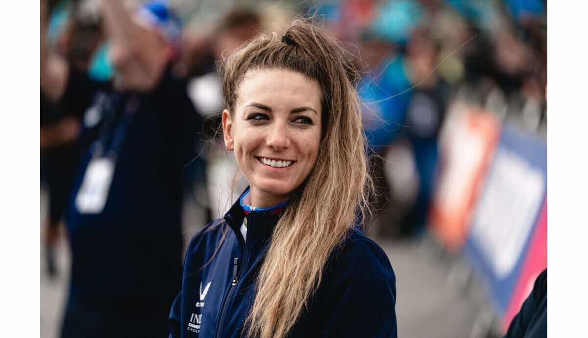 Pauline Ferrand-Prévot et les Bleues en course