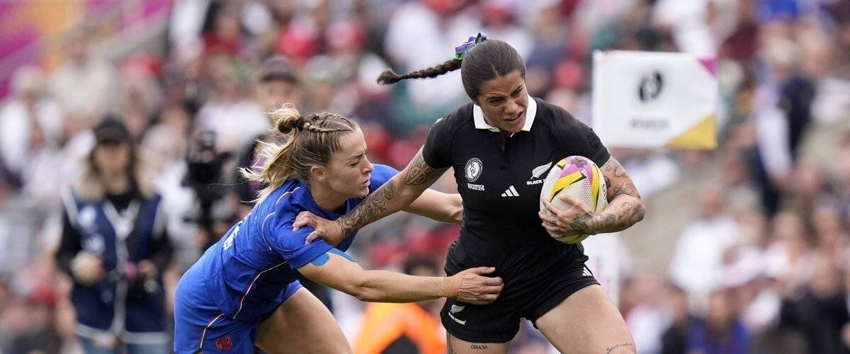 Les Bleues en défense face à la Nouvelle-Zélande