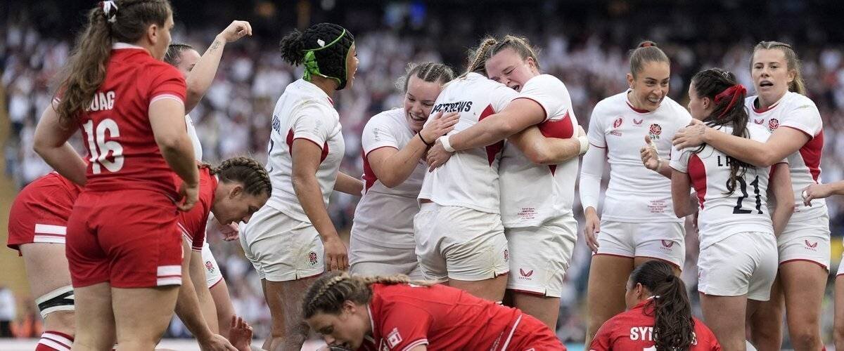 Vue d'une finale de rugby féminin à Twickenham