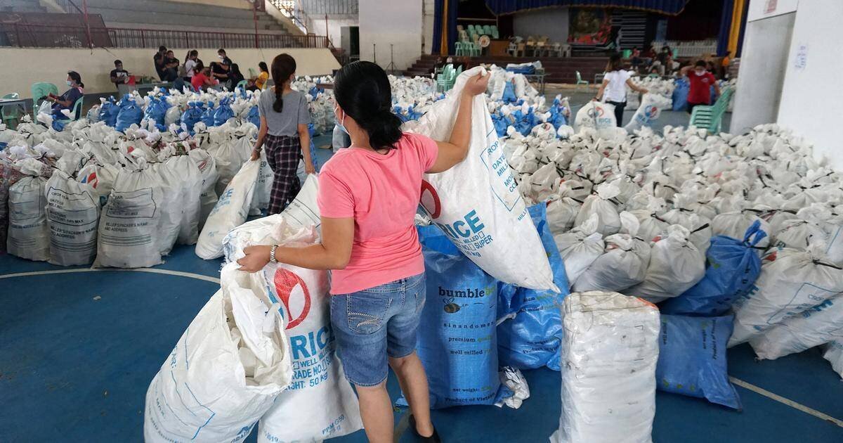 Illustration expliquant la formation du tsunami suite à un séisme