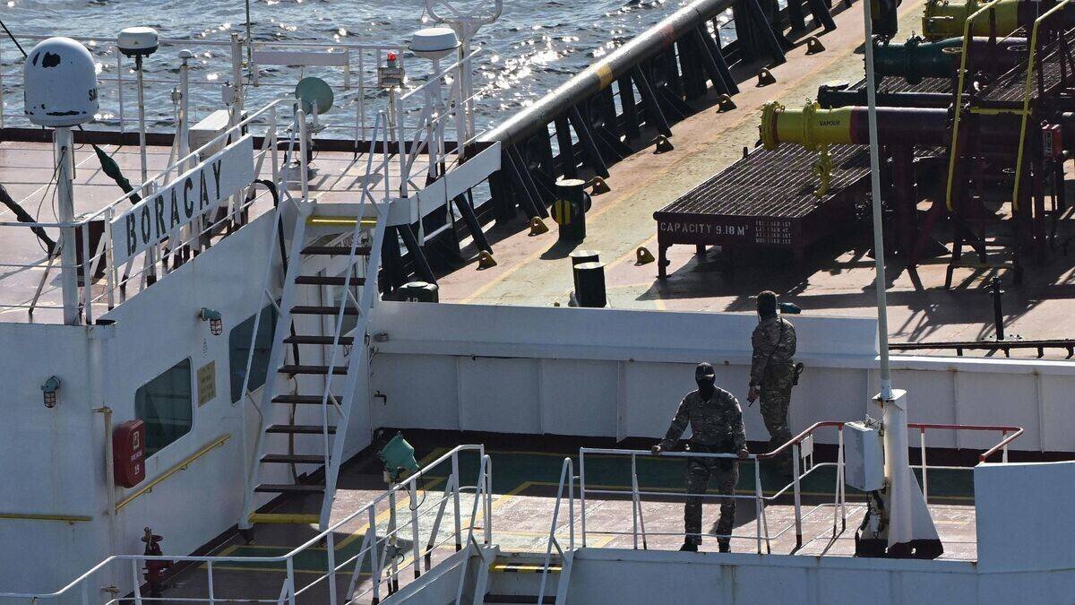 Navire pétrolier Boracay arraisonné au large de Saint-Nazaire