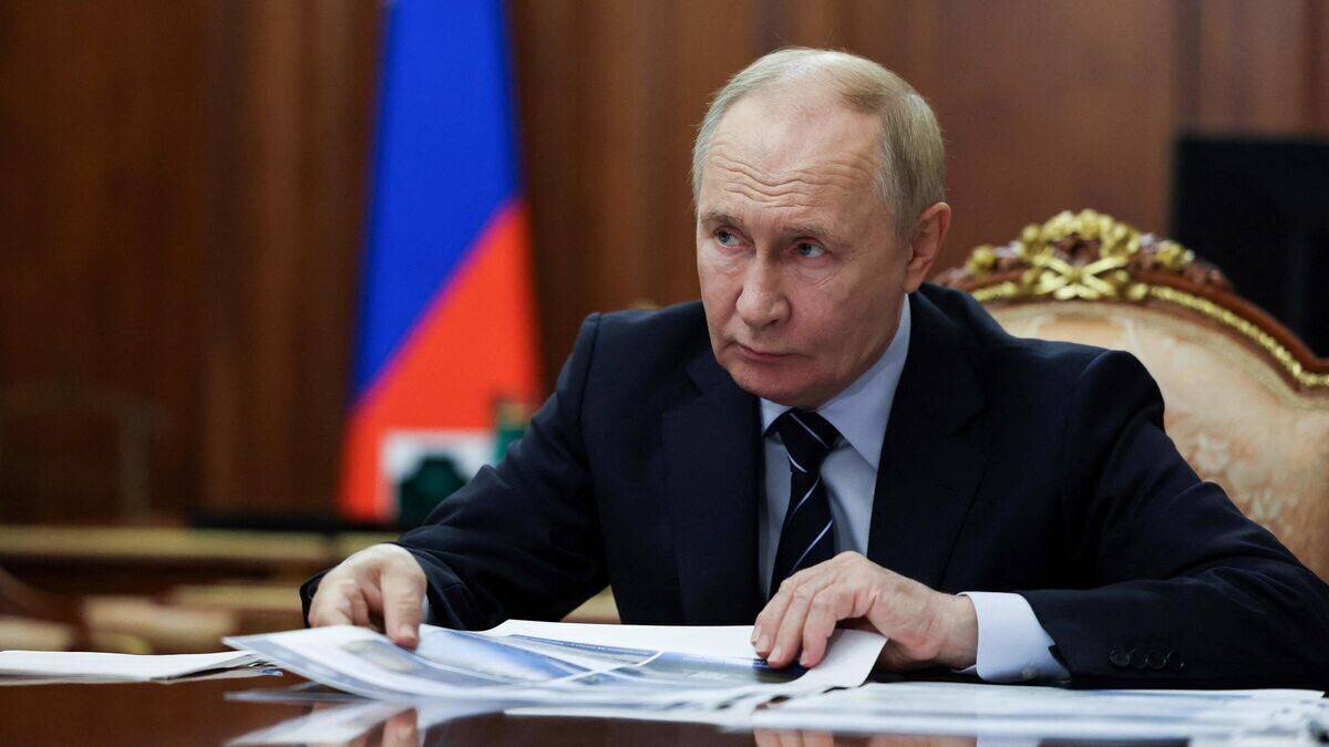 Pétrolier russe arraisonné au large de Saint-Nazaire