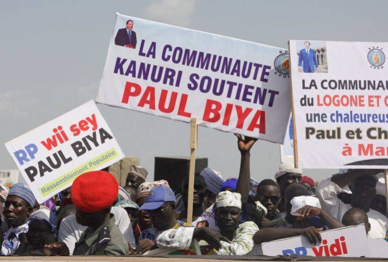 Supporters de Paul Biya lors du lancement de sa campagne, Maroua, octobre 2025