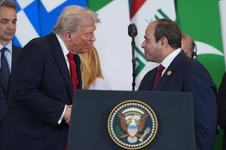 Donald Trump et Abdel Fattah al‑Sissi lors du sommet de Charm el‑Cheikh