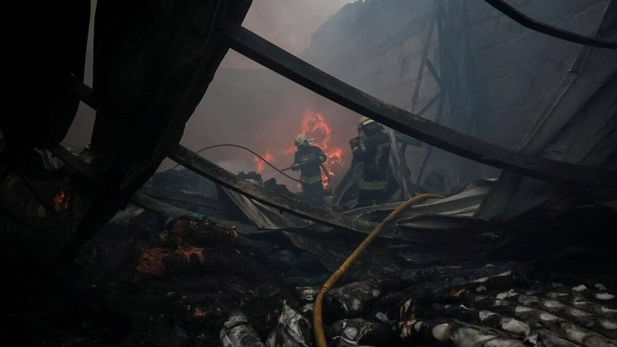 Coupures d’électricité en Ukraine après frappes russes