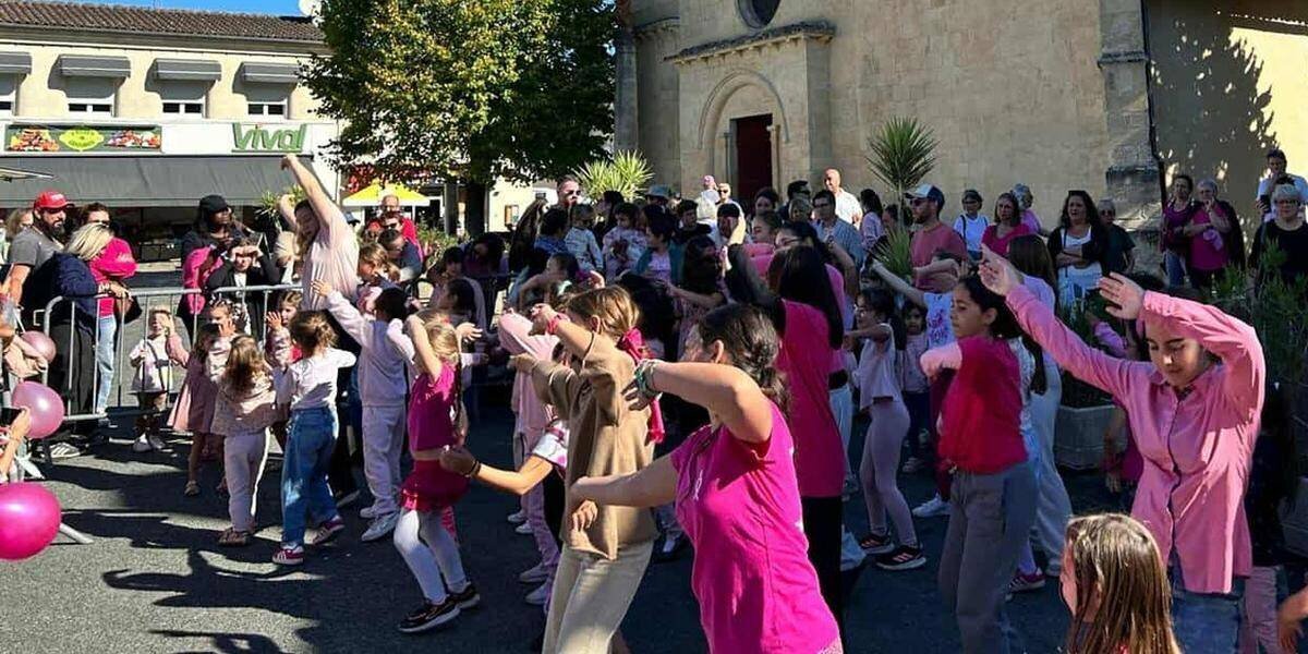 Marche rose à Saint-Christoly-de-Blaye