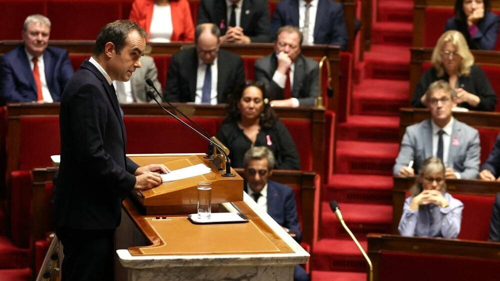 Sébastien Lecornu lors d'un discours de politique générale
