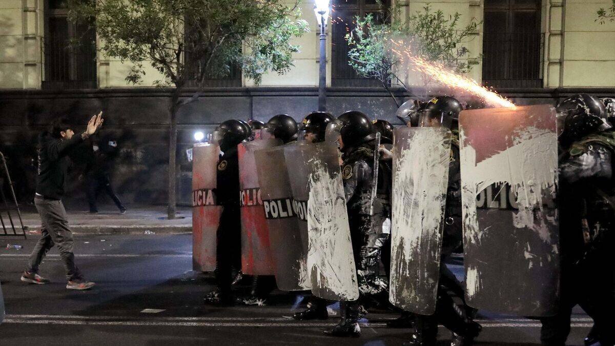 Manifestations à Lima pendant les violences au Pérou