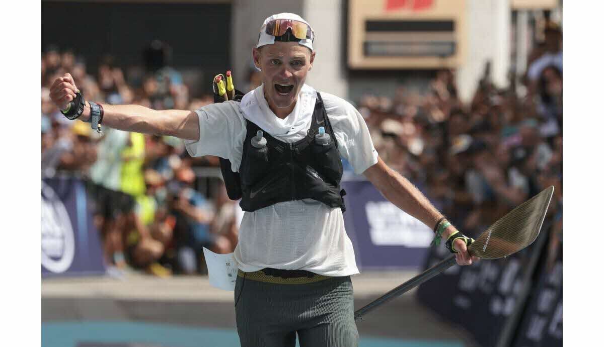 Baptiste Chassagne devant l’arrivée