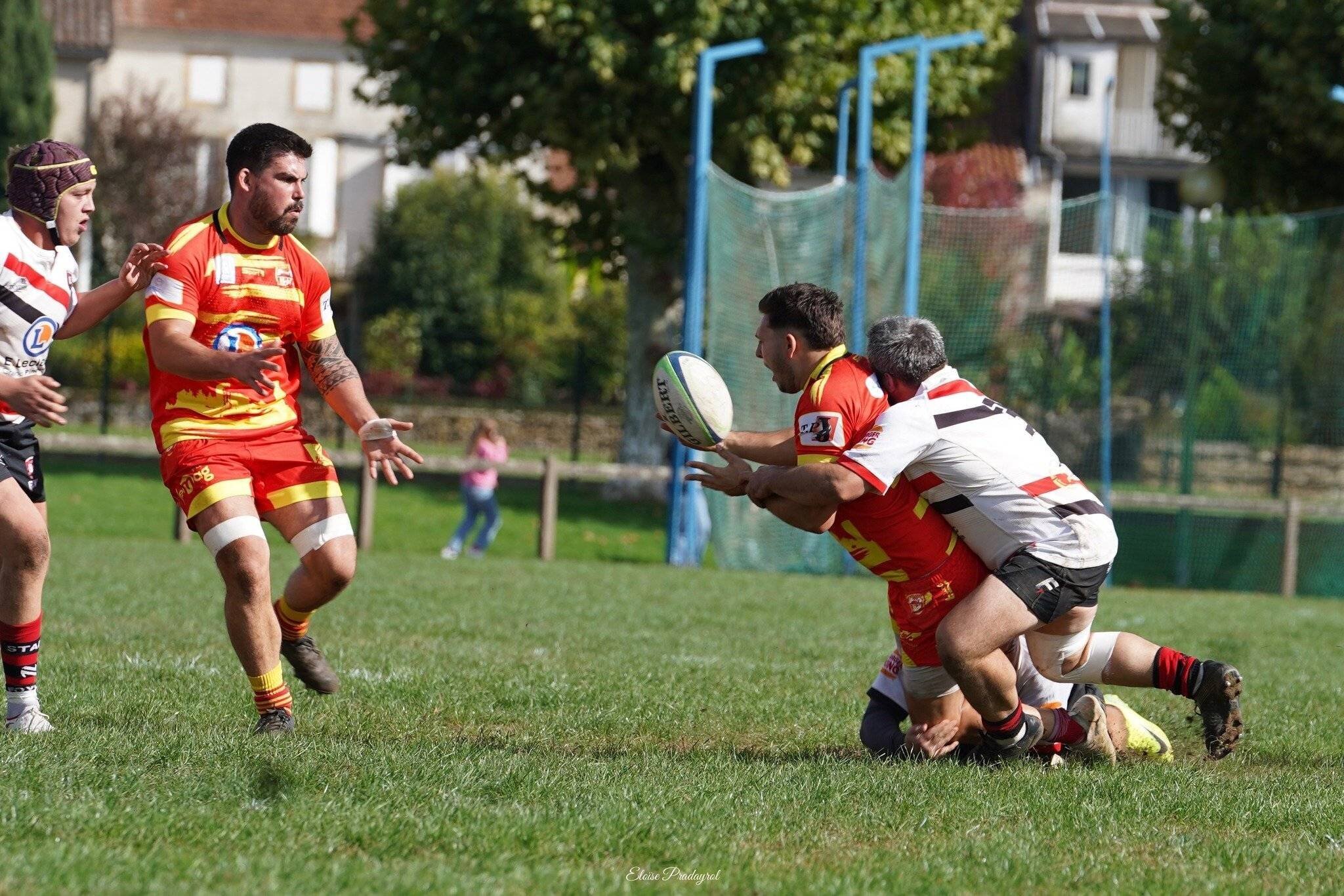 photo rugby Saint-Céré Objat en action