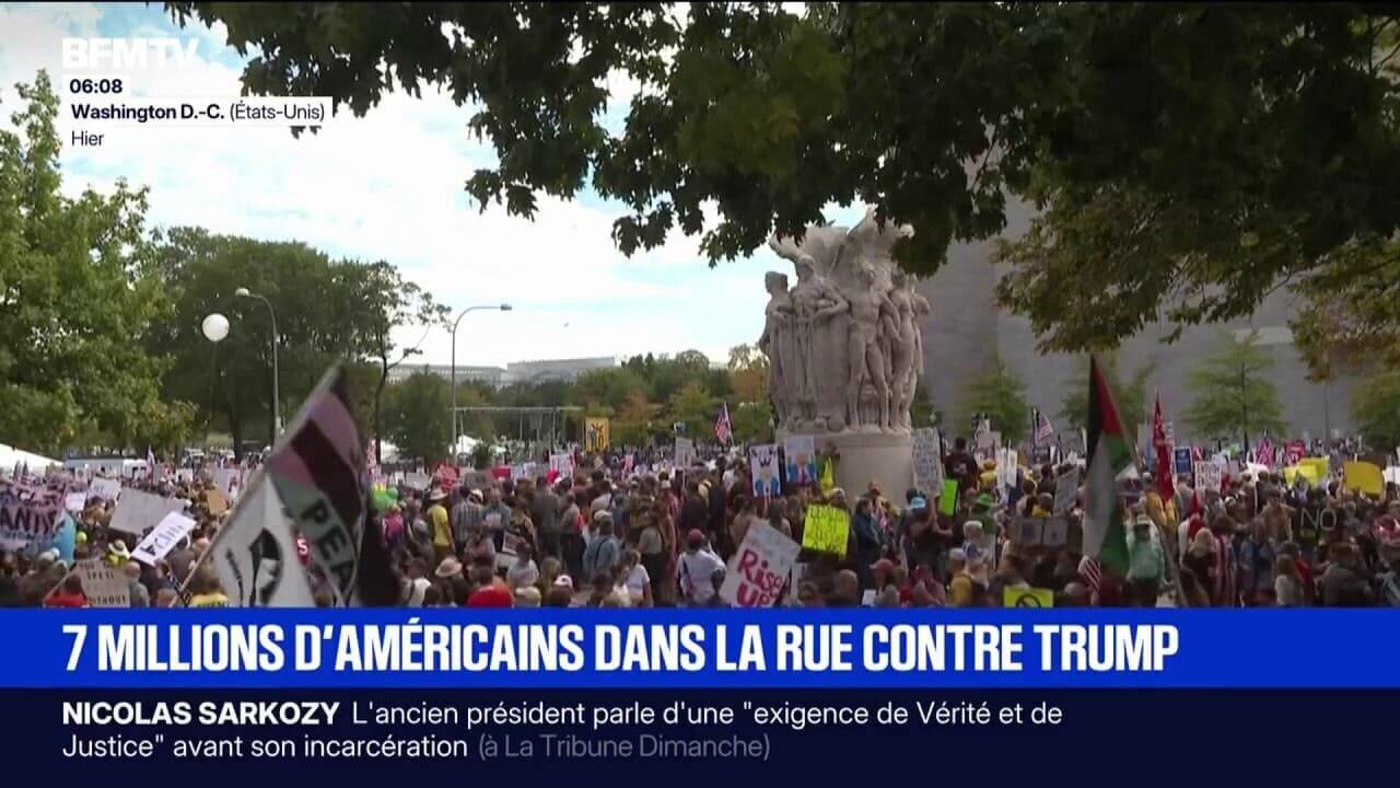 Rassemblement anti-Trump dans une rue américaine