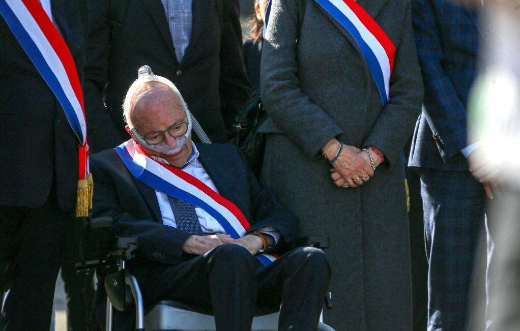 Gilbert Bouchet lors d'une cérémonie d'hommage