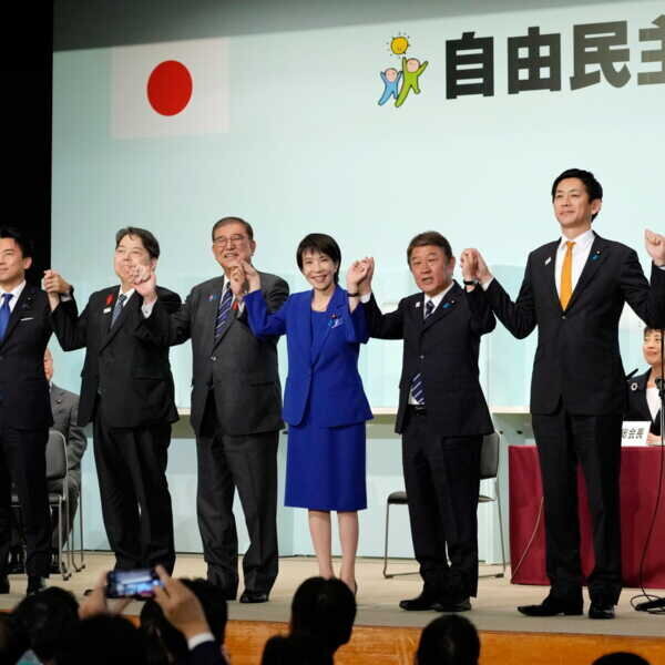 Sanae Takaichi en bonne voie pour diriger le Japon