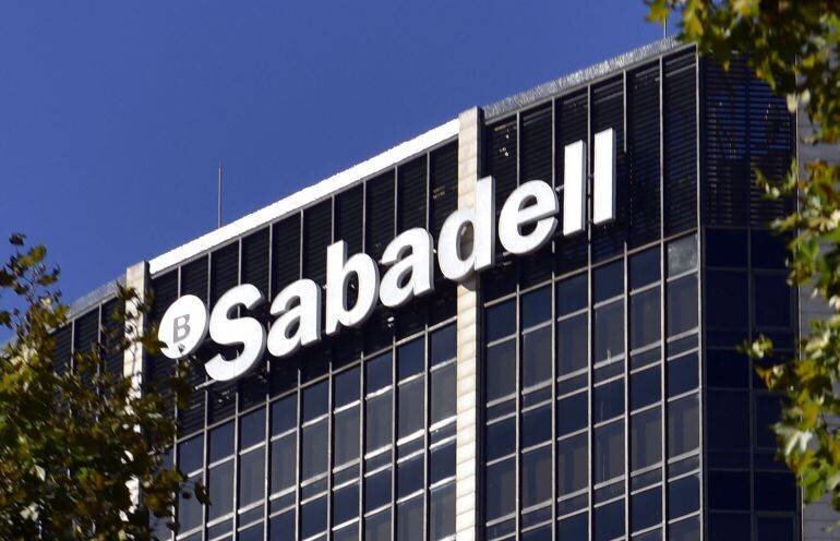 Agence bancaire Sabadell et clients israéliens