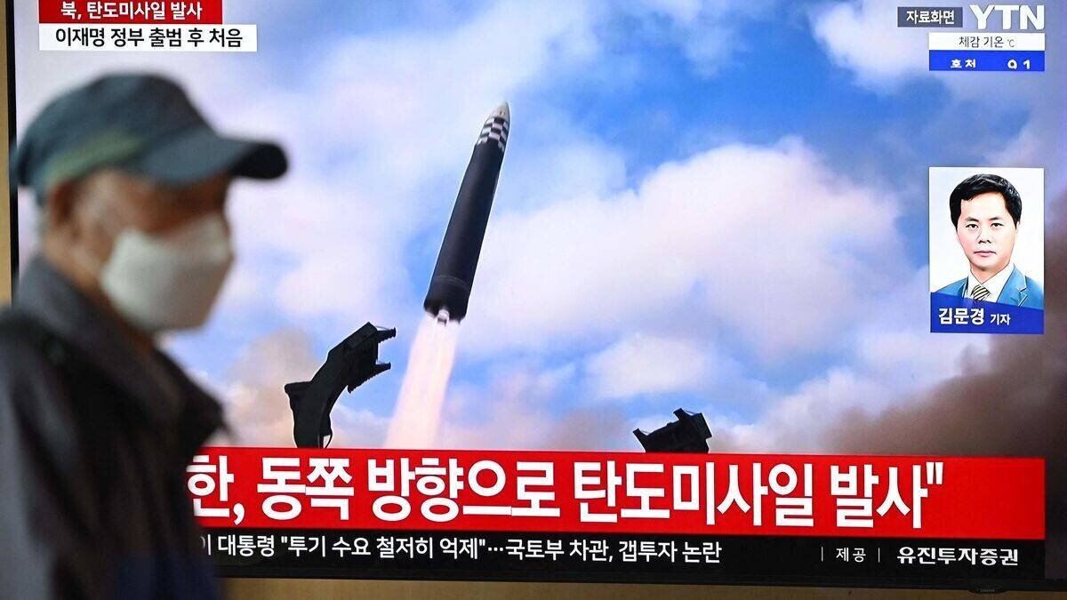 Missile balistique nord‑coréen tiré vers l’est