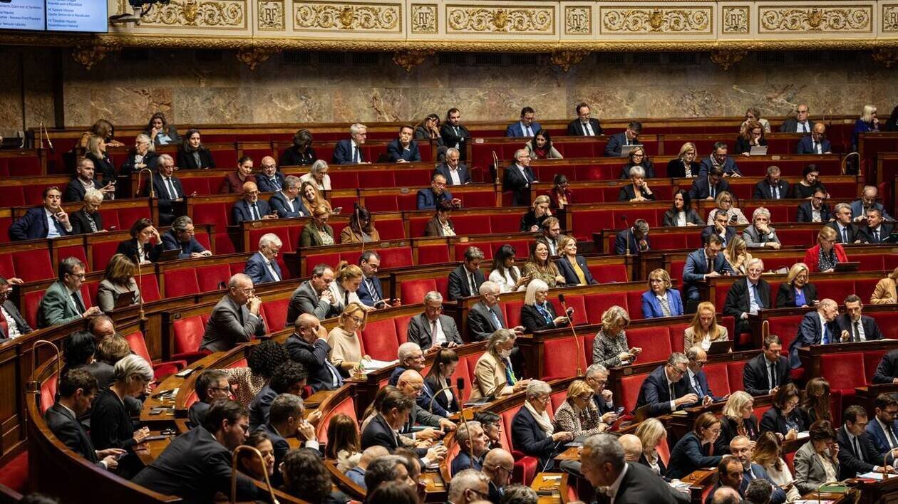 Assemblée nationale pendant le vote sur le budget 2026 en commission