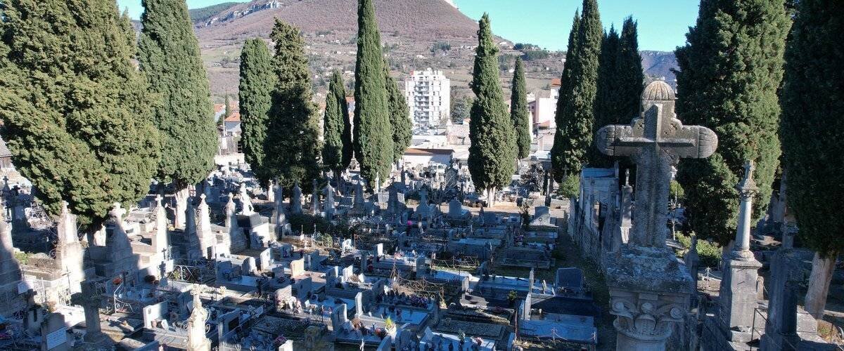 Millau: espaces verts et cimetières fermés temporairement