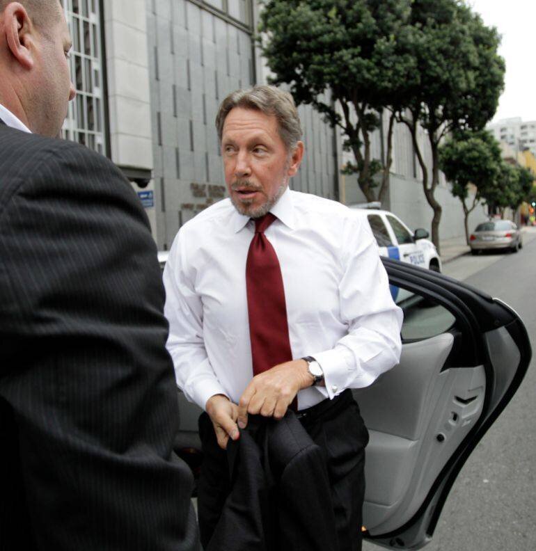 Larry Ellison devant un tribunal à San Francisco, 17 avril 2012