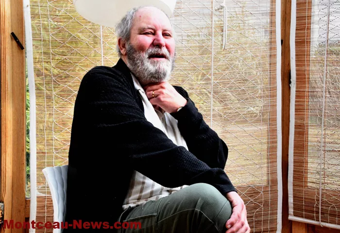 Élu Claude Vermorel lors d'un conseil municipal