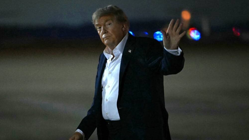 Donald Trump en tournée asiatique, arrivée