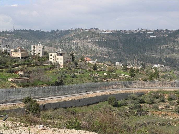 Section du mur de séparation israélien entre Al‑Walaja et Jérusalem