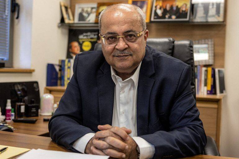 Ahmed al‑Tibi dans son bureau à la Knesset en 2024