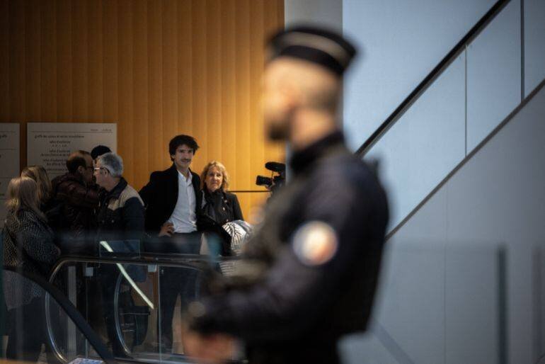 L'avocat Juan Branco présent au tribunal de Paris