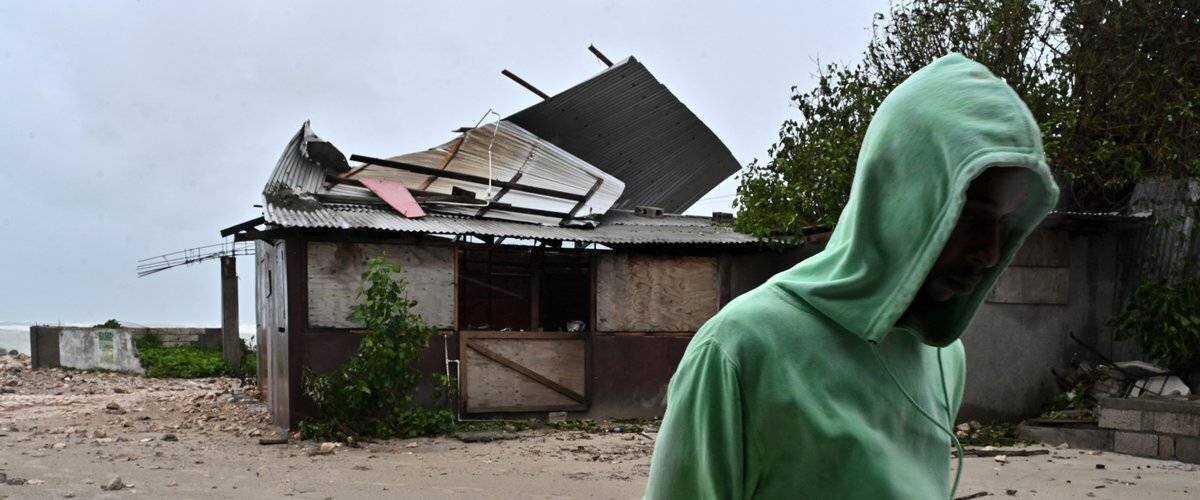 Ouragan Melissa arrivant en Jamaïque