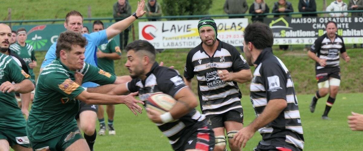 Rugby OBRC en action face à Navarrenx