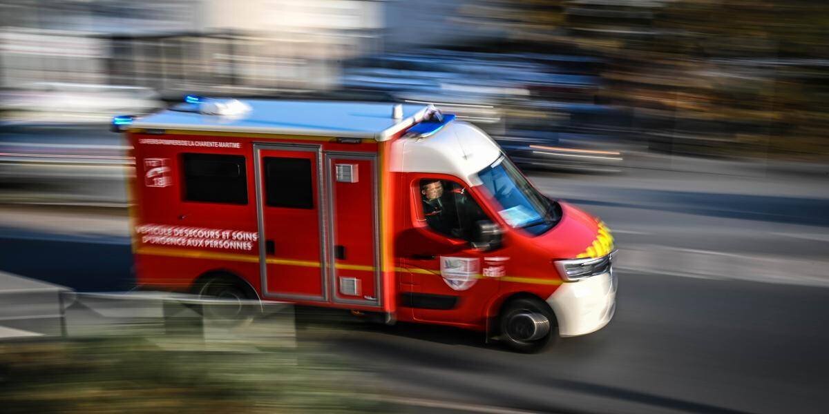 Tour Rochebrune à Passage-d’Agen vue extérieure