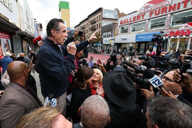 Andrew Cuomo campaigning in Washington Heights