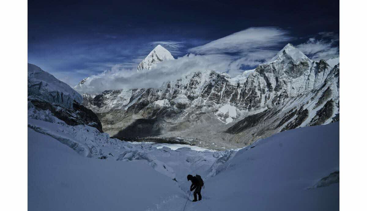 Alpinistes népal en montagne