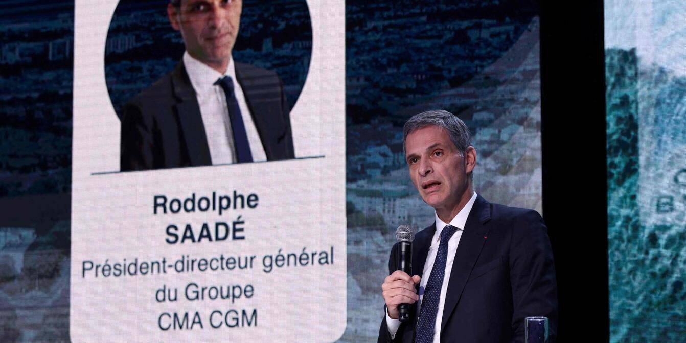 Porte-conteneurs CMA CGM en mer