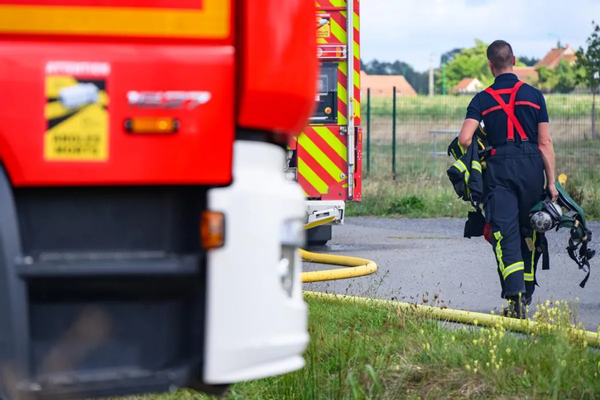 Vue de l'accident impliquant une Renault Clio