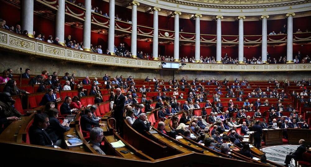 Hémicycle de l'Assemblée nationale lors des questions