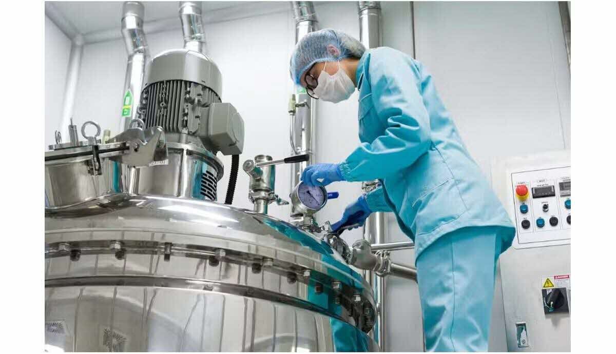 Comparaison CO2e pharma et automobile en 2015