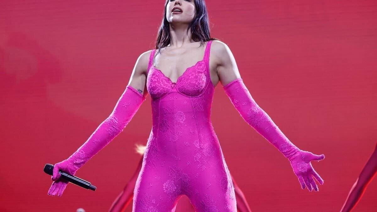 Dua Lipa et artistes réclamant un plafond des billets