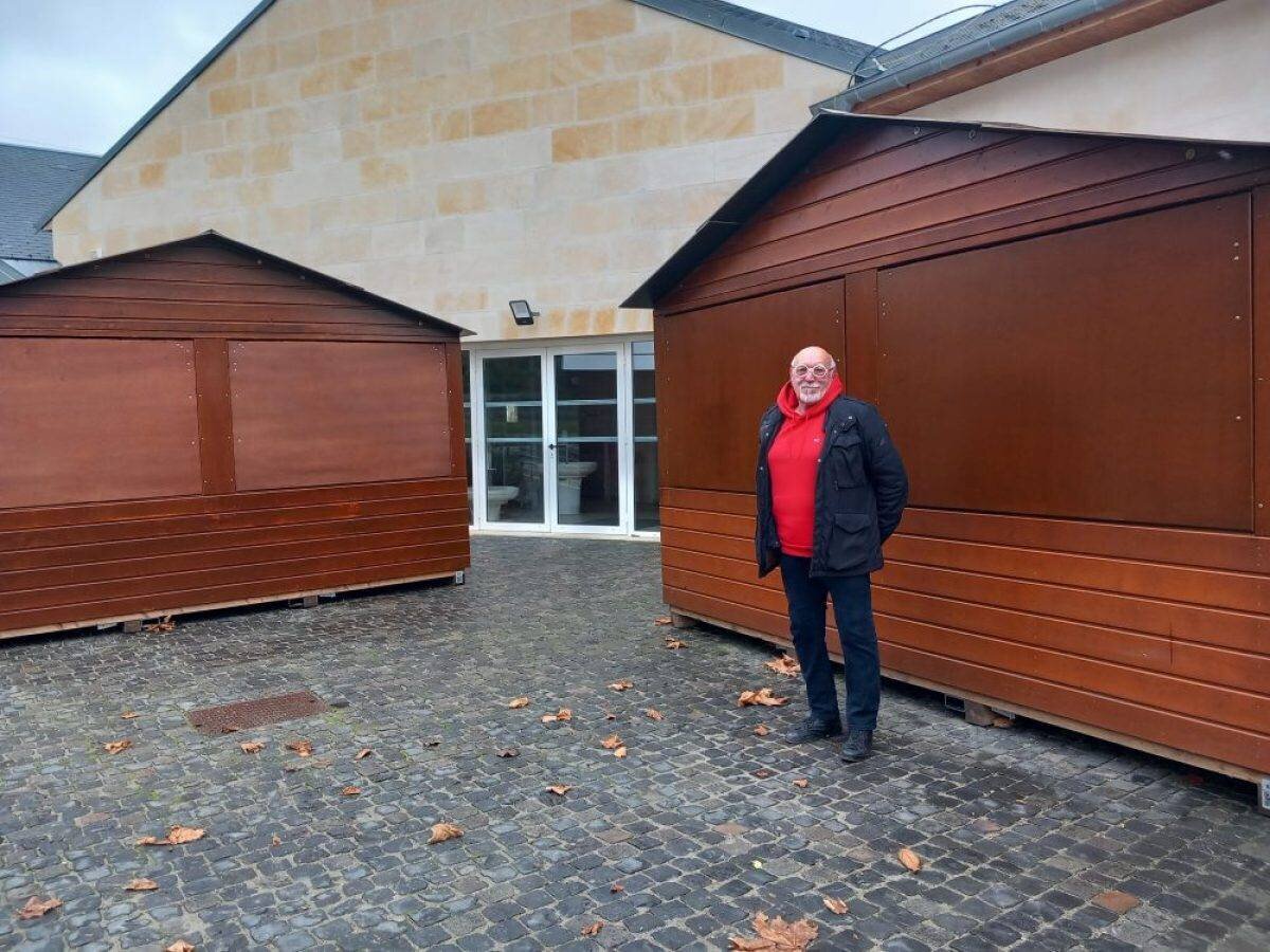 Stand et chalets du marché de Noël à Liancourt